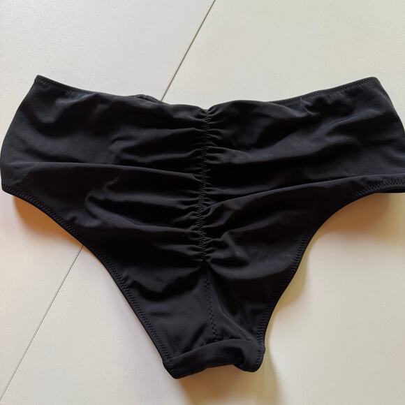 Victoria's Secret High Waist Ruched Bikini Bottom Black Size S Swim - Picture 2 of 4